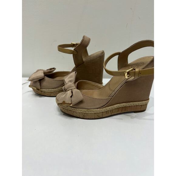 Tory Burch Beige Wedge Espadrilles with Bow Detail and Ankle Strap - Picture 4 of 6